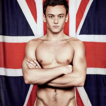 Tom Daley Comes Out Male Sharing