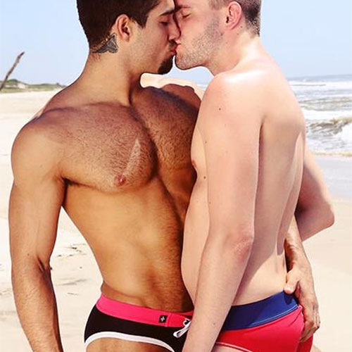 Gay Speedo Couple Kissing â€“ Male Sharing